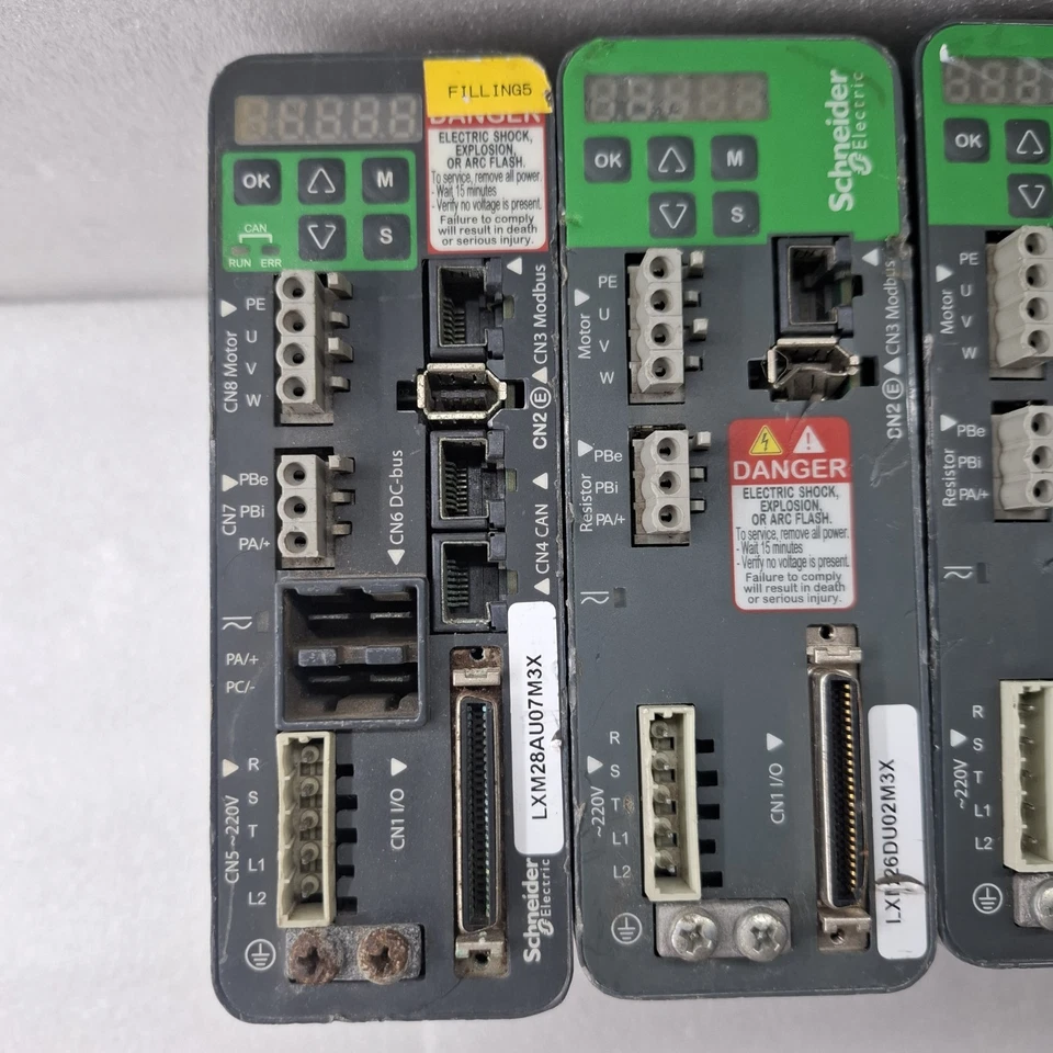 Schneider LXM28AU07M3X, LXM26DU02M3X, LXM26DU02M3X, LXM26DU02M3X, LXM26DU07M3X